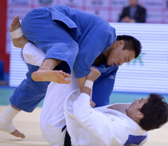 NG体育官网包含柔道大奖赛掀起高潮，岭北雷豹队大胜河套雄狮队，战至最后一刻——临场应变见真章的词条